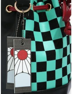 Demon Slayer: Kimetsu No Yaiba Tanjiro Crossbody Bucket Bag - BoxLunch Exclusive -Disney Mad Store 14980290 av3